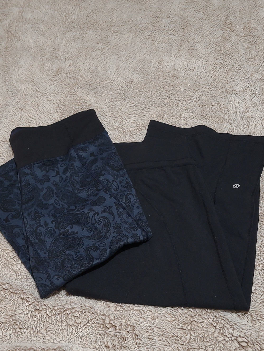 lululemon athletica Black with Navy Paisley Capris - Women's